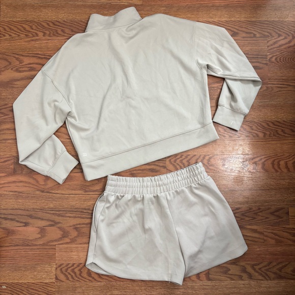 All in motion lounge set - Picture 2 of 3